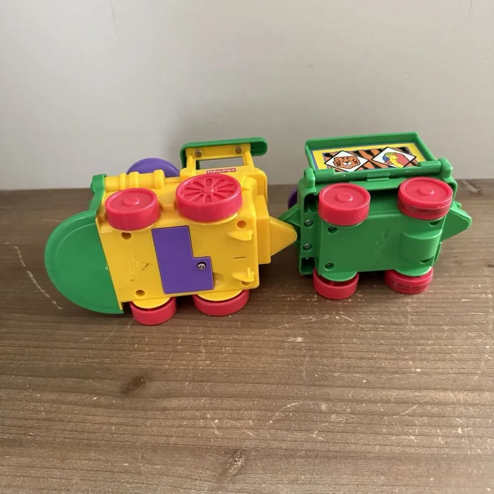 Fisher Price Little People Zoo Train Play Set 2001